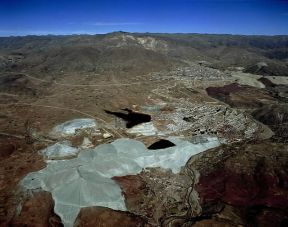 Stagno . Una miniera di stagno in Bolivia. PUBBLI AER FOTO