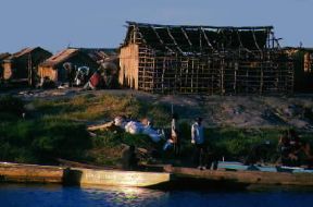 Zambia. Il canale dello Zambesi presso Mongu.De Agostini Picture Library/S. Vannini