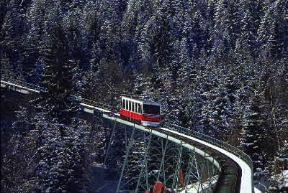 Funicolare Austria-Tirolo che porta sul monte Hartkaiser.De Agostini Picture Library/C. Pozzoni
