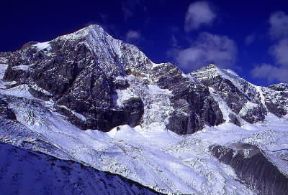 Parco Nazionale . Monti innevati nel Parco Nazionale dello Stelvio, in Italia.De Agostini Picture Library/G. Pidello
