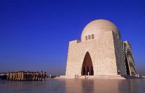 Karachi. La tomba di Muhammad Ali Jinnah.De Agostini Picture Library/W. Buss