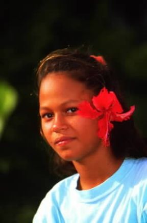 Europoidi. Alcuni individui appartenenti a tipi diversi:Tipo polinesiano.De Agostini Picture Library/W. Buss