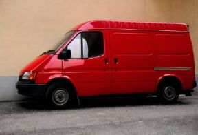 Autofurgone. R. Ghislandi