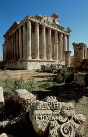 Baalbek. Il tempio ottastilo di Bacco.De Agostini Picture Library/A. Attini