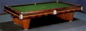 Biliardo . Tavolo da biliardo con birilli.Hermelin-Milano