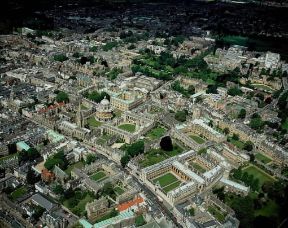 Oxford . Veduta panoramica della cittÃ .Pubbli Aer Foto