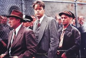 Tim Robbins protagonista del film Le ali della libertÃ  di F. Darabont.De Agostini Picture Library