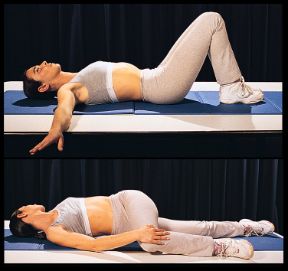 Esercizio per il busto. Movimenti per il busto dalla posizione sdraiata e in quadrupedia. Distensione di una gamba e spostamento di quella flessa.