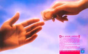 Prevenzione e contraccezione: il profilattico. Prevenzione. L'uso del profilattico durante i rapporti sessuali non si limita a garantire una buona efficacia contraccettiva, ma protegge anche dal contagio di gravi malattie a trasmissione sessuale come l'Aids.