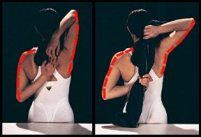 Esercizio per gli arti superiori. Movimenti per gli arti superiori utilizzando semplici aiuti. In piedi, gambe leggermente divaricate, portare le mani dietro la schiena, facendole passare una per l'alto e una per il basso. Se si riesce,afferrare le dita, altrimenti tenere un asciugamano, mantenendo in tensione le zone evidenziate. 