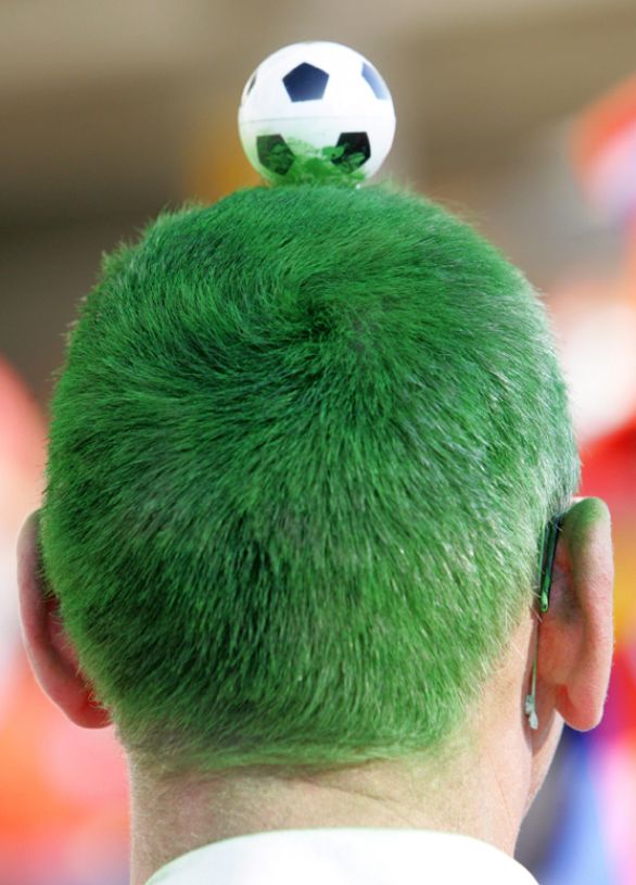 Mondiali di calcio: tifoso olandese L'Olanda ha sconfitto la Danimarca per 2-0 nella prima partita della Coppa del Mondo, Sudafrica 2010.