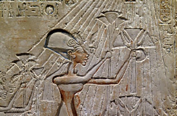 akenaton-adora-il-sole-egitto