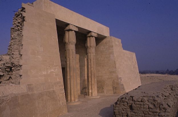 ptahchepses-colonne-lotiformi