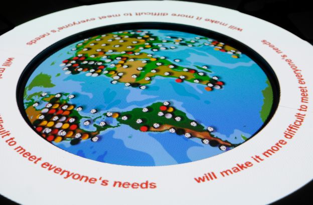 19--Eating--Food-trading-table