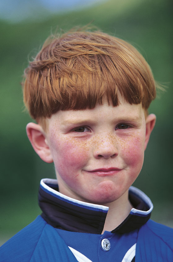 Bambino di origine irlandese L'emigrazione ha notevolmente pesato sugli sviluppi demografici del Novecento. In Irlanda l'esodo verso gli Stati Uniti d'America fu causato dalle persecuzioni religiose e dagli eccessivi costi della vita.