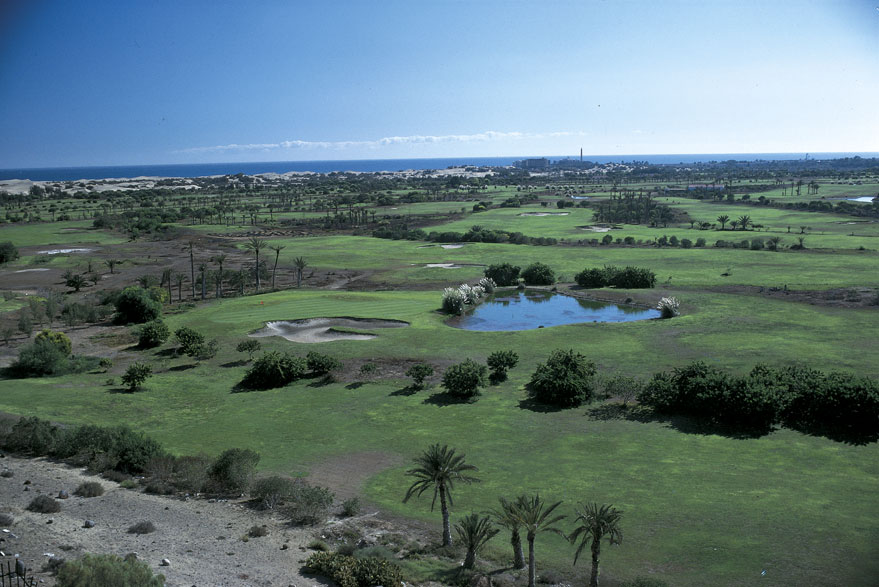 Campo da golf a Maspalomas Campo da golf a Maspalomas, Gran Canaria, Isole Canarie, Spagna.
© De Agostini Picture Library.