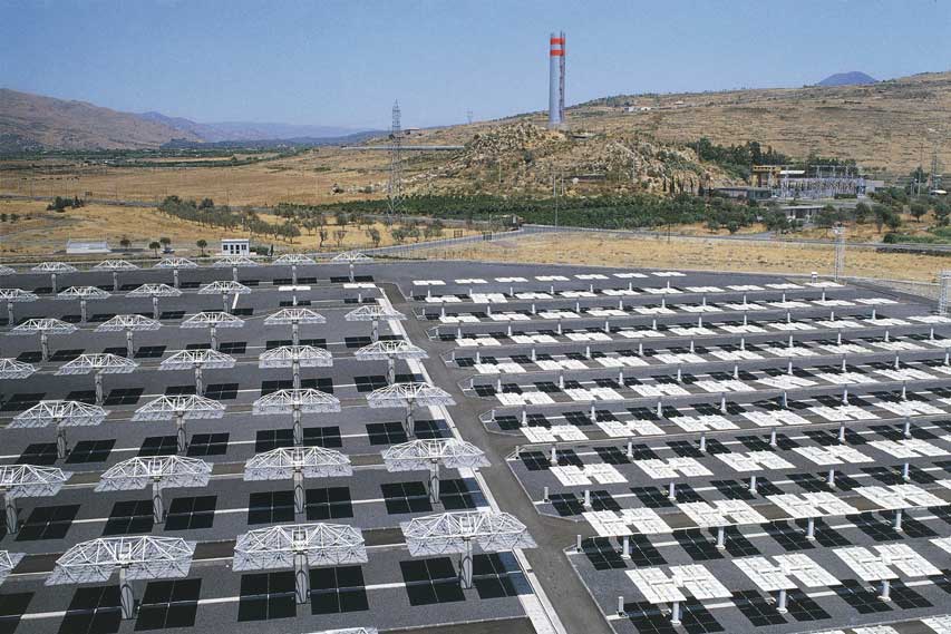 Centrale solare, Sicilia Centrale solare, Sicilia.
© De Agostini Picture Library.