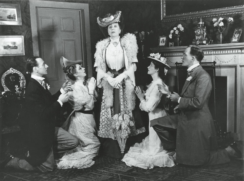 Una scena tratta dalla commedia 