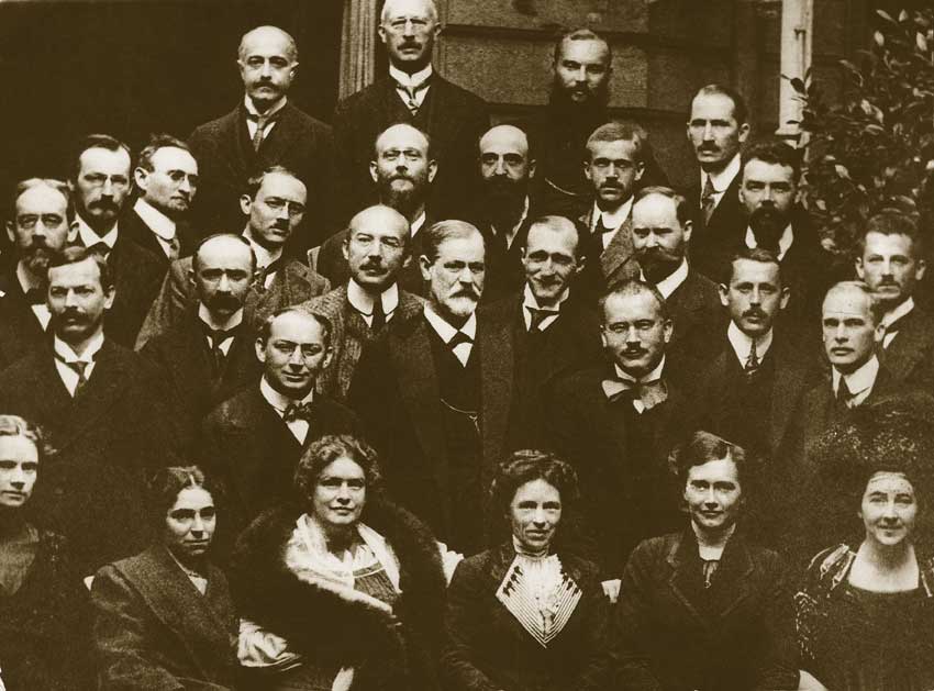 X Congresso di psicanalisti Partecipanti del X Congresso di psicanalisti al Centro Sigmund Freud e Carl Gustav Jung, 1911.
De Agostini Picture Library