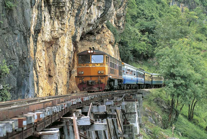 Ferrovia sul Kwai, Thailandia Ferrovia sul fiume Kway, Kanchanaburi (Thailandia).
De Agostini Picture Library
