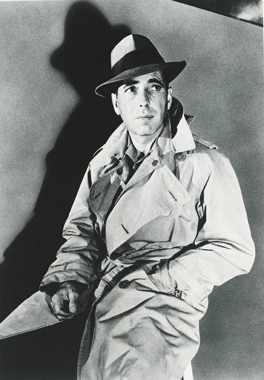 Humphrey Bogart Humphrey Bogart: uno dei divi di Hollywood tra i più famosi degli anni Quaranta e Cinquanta. Simbolo dell'uomo in lotta per la sopravvivenza nella società contemporanea.
De Agostini Picture Library