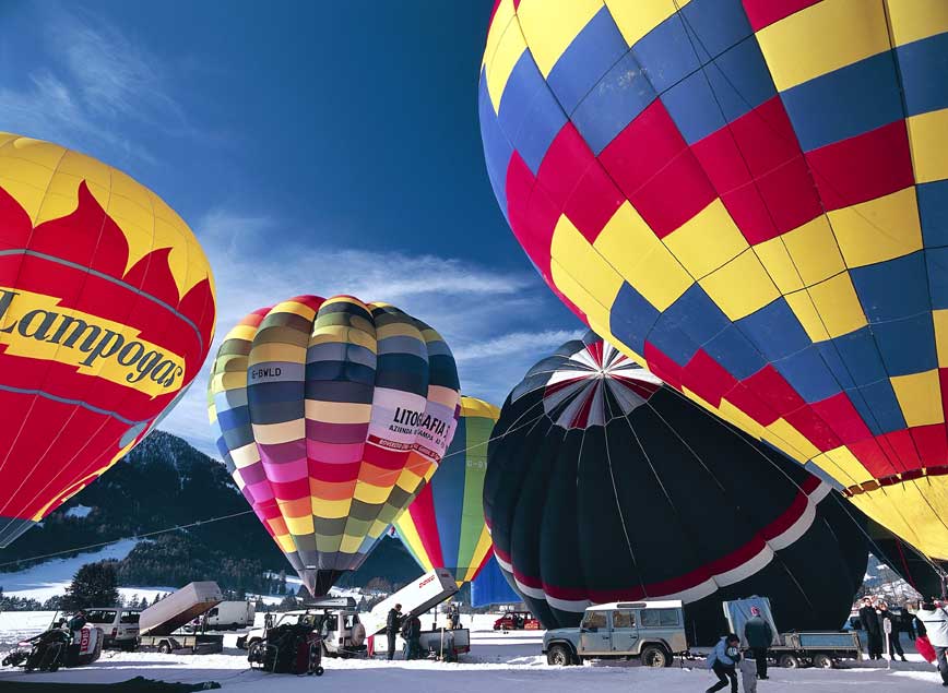 Festival delle mongolfiere, Dobbiaco Festival delle mongolfiere (Ballonfestival) a Dobbiaco (BZ).
De Agostini Picture Library