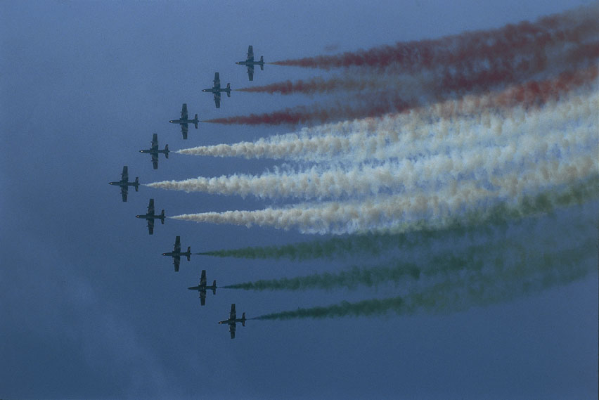50 anni di acrobazia aerea ai più alti livelli internazionali Nel 1960 nacquero ufficialmente le 
